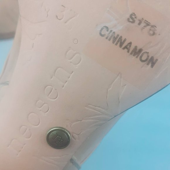 Neosens Ankle boot from Spain 100%Leather Upper, Leather Lining 37/6.5us/4.5uk - Picture 4 of 5